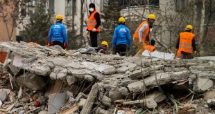 Not Less Than 7 People Rescued As Building Collapses In River State